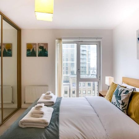 Guestready - Comfort By The Thames, W/ Balcony Londres Exterior foto
