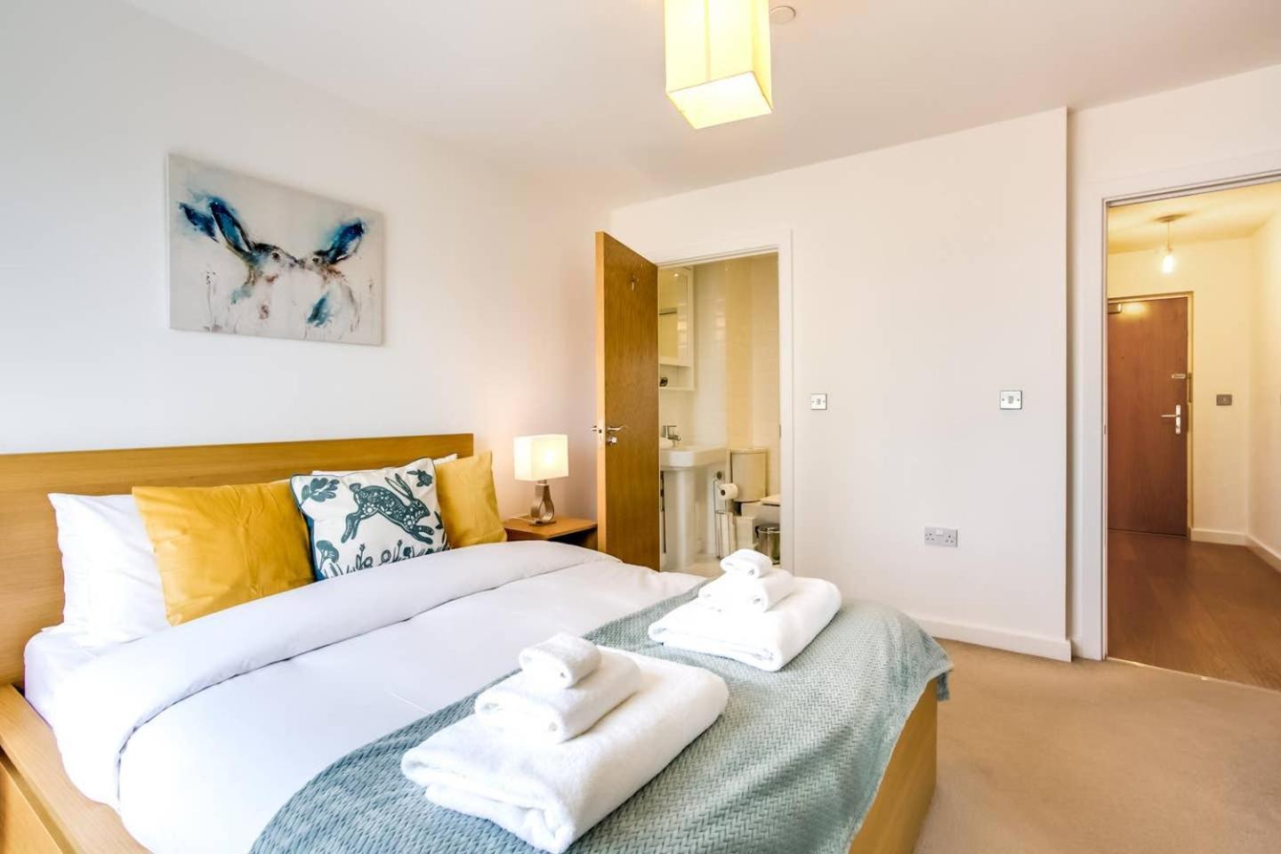 Guestready - Comfort By The Thames, W/ Balcony Londres Exterior foto