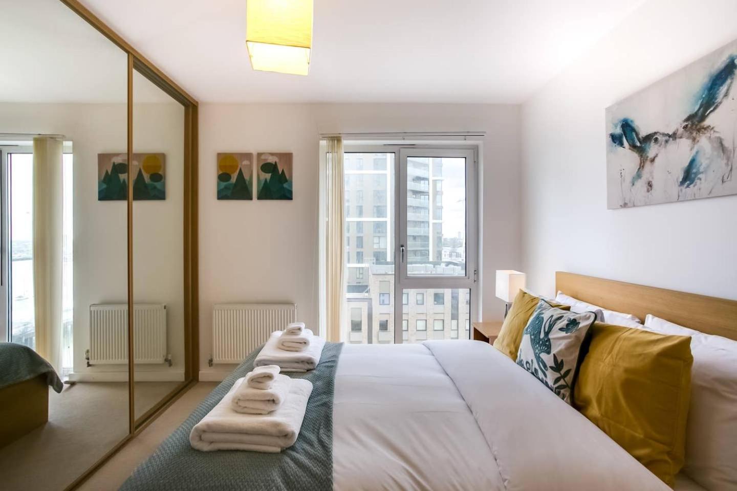 Guestready - Comfort By The Thames, W/ Balcony Londres Exterior foto